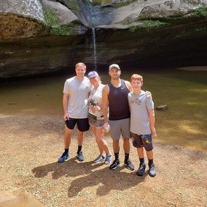 Meet your Posher, Chris